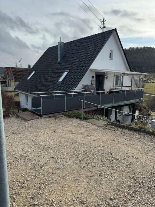 Loft Wohnung Mit Toller Aussicht Messstetten Εξωτερικό φωτογραφία